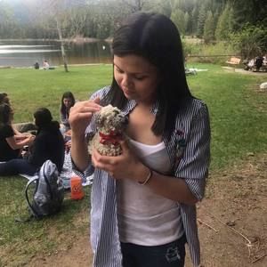 Meet your Posher, Andrea